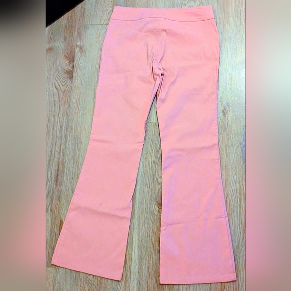 Guess Jeans Pink Flared Pants - Picture 3 of 3